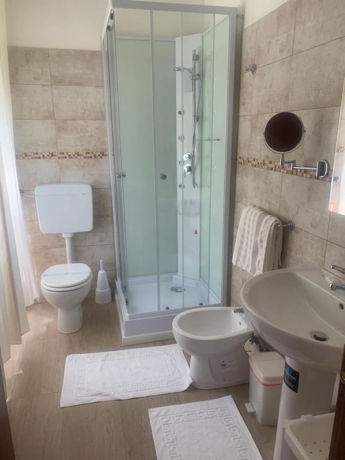 Albergo Al Lago Anfo Ngoại thất bức ảnh