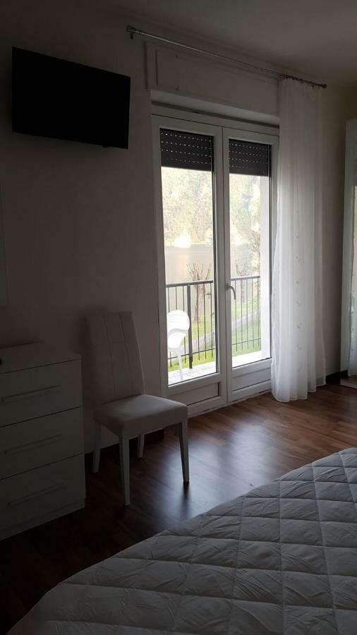 Albergo Al Lago Anfo Ngoại thất bức ảnh