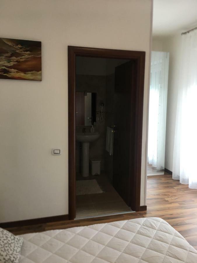 Albergo Al Lago Anfo Ngoại thất bức ảnh